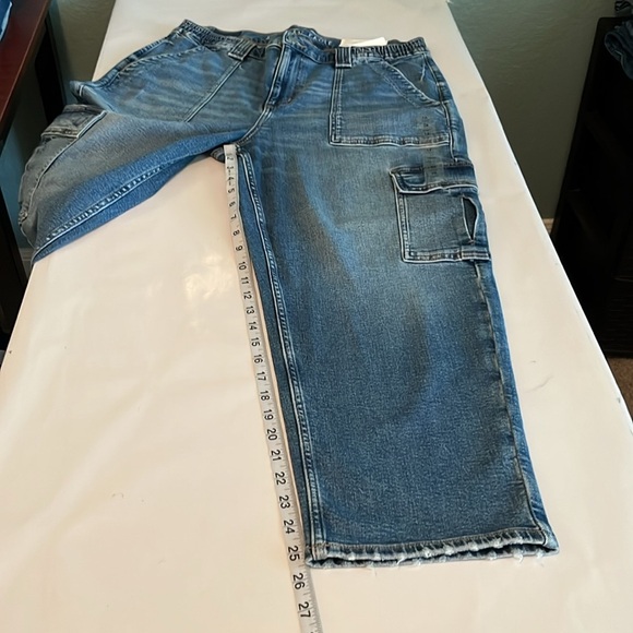American Eagle Super High Rise Ankle Straight NWT Size 14 Short - Picture 7 of 16